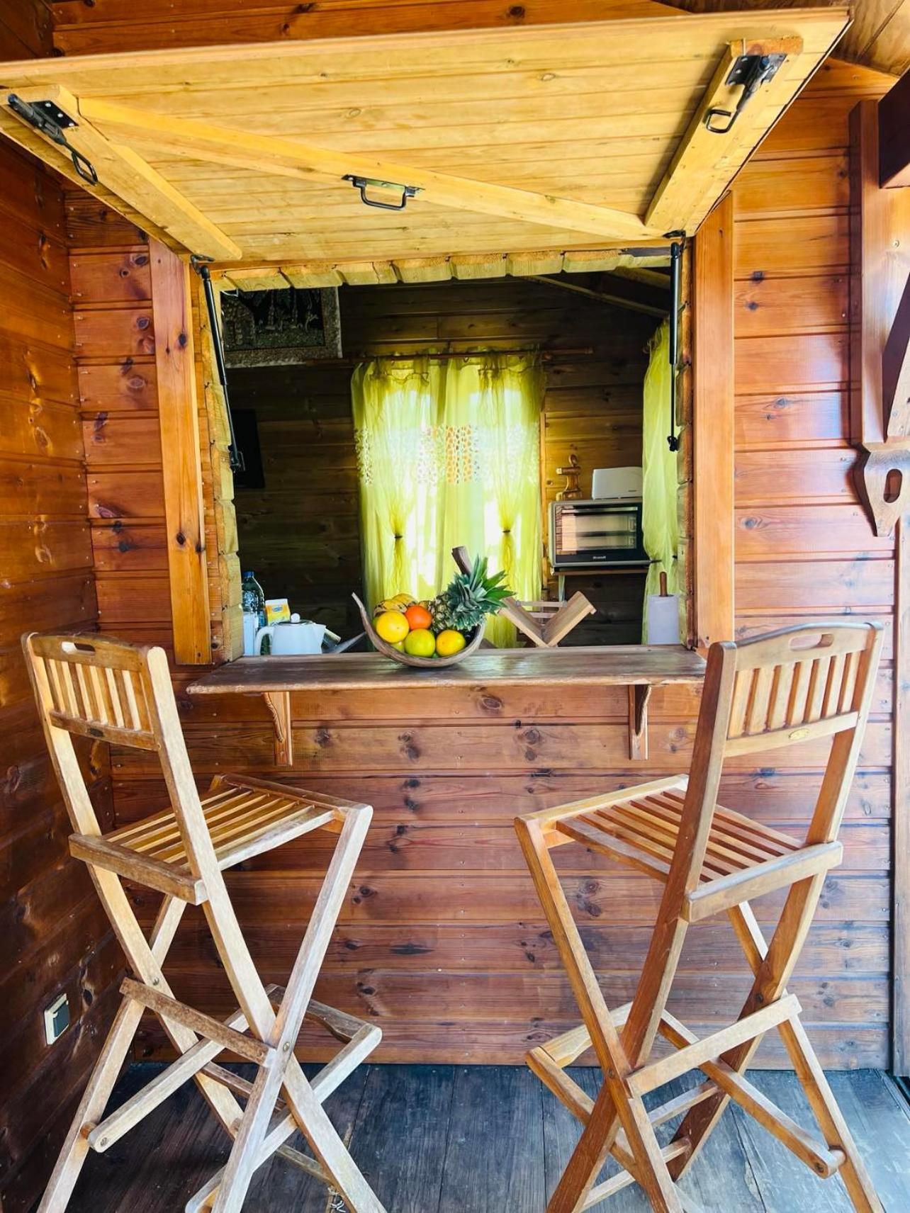 les gites du cocon Sainte-Rose Extérieur photo
